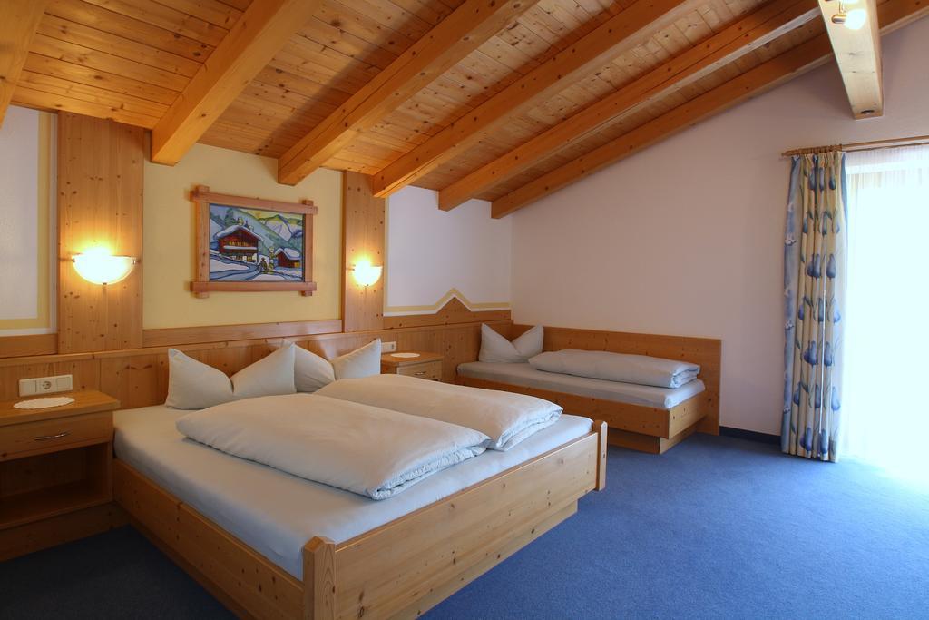 Appartement Ferienglueck Solden Bagian luar foto