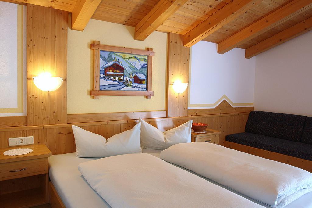 Appartement Ferienglueck Solden Bagian luar foto