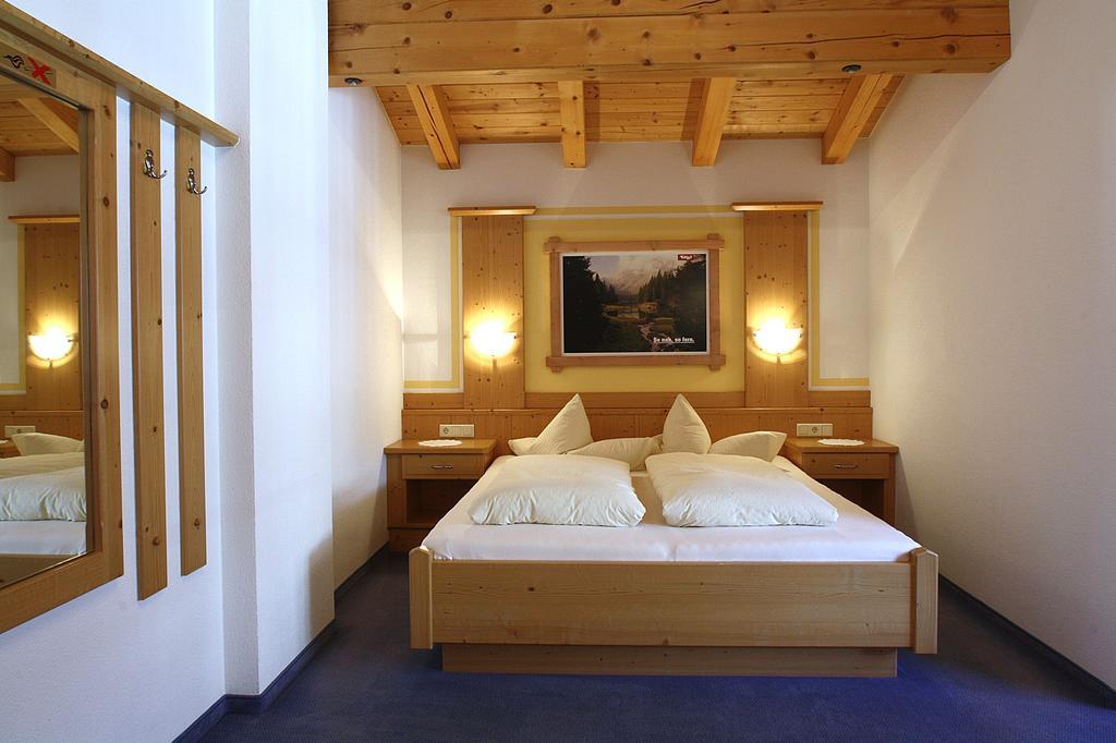 Appartement Ferienglueck Solden Bagian luar foto