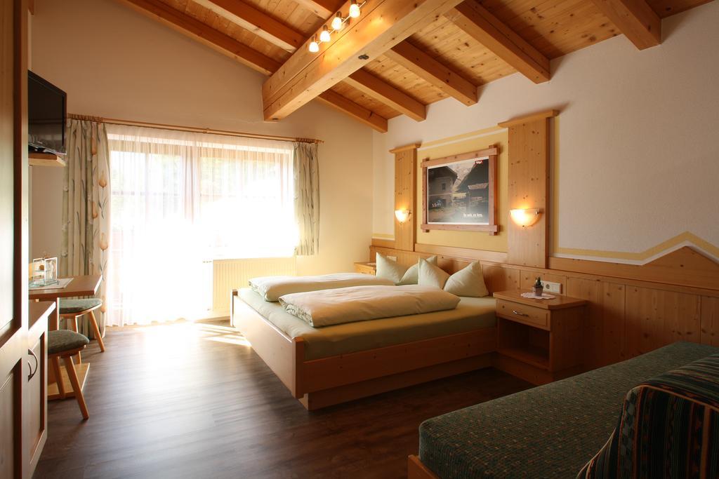 Appartement Ferienglueck Solden Bagian luar foto