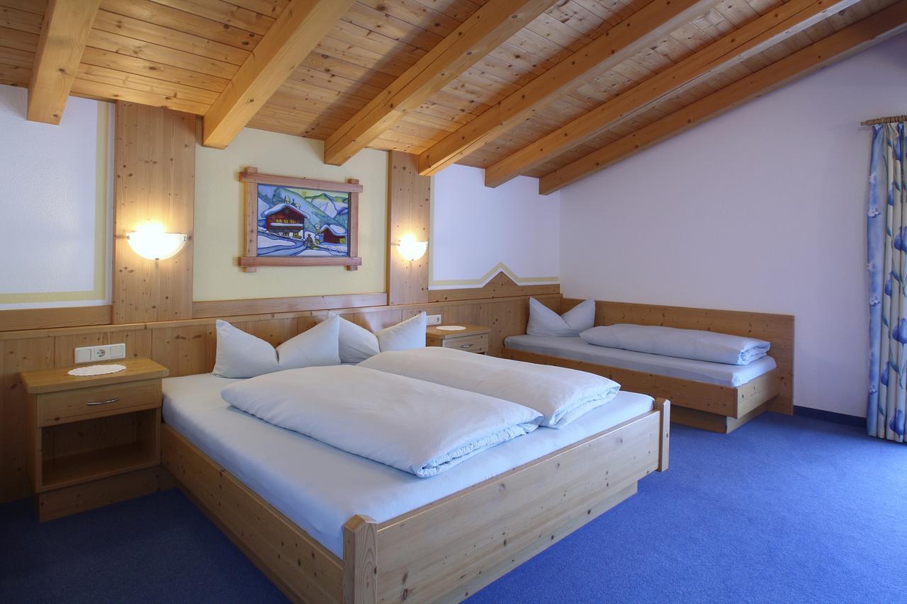 Appartement Ferienglueck Solden Bagian luar foto